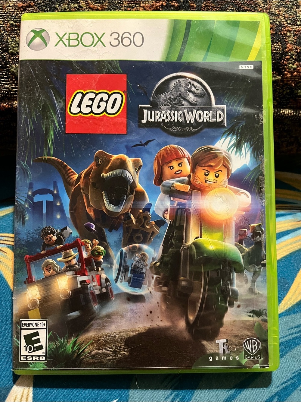 Lego Jurassic World Video Game - Green, Yellow, Brown Artwork